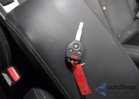 2019 Subaru Ascent Premium z USA, uszkodzony, nr VIN 4S4WMABD4K3473899